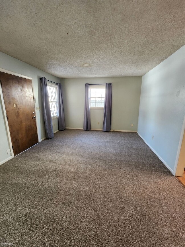 Building Photo - 2 br, 1 bath Duplex - 2046 S Gold St 2046 ...