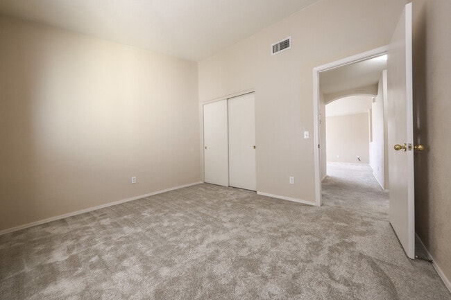 Building Photo - 13307 N Lost Artifact Ln
