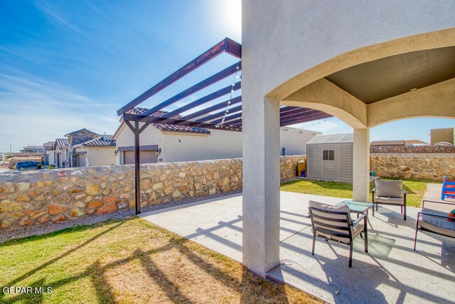 Building Photo - 13772 Newton Ct