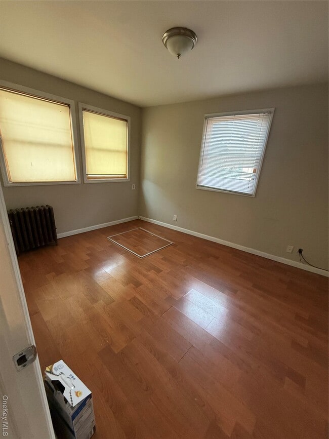 Building Photo - 46-20-46190 190th St