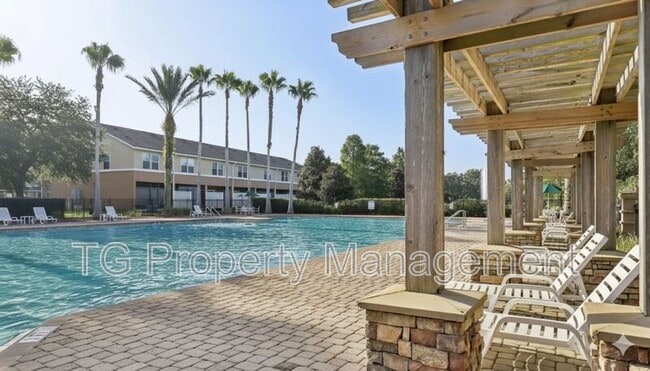 Building Photo - 13492 Sunstone St