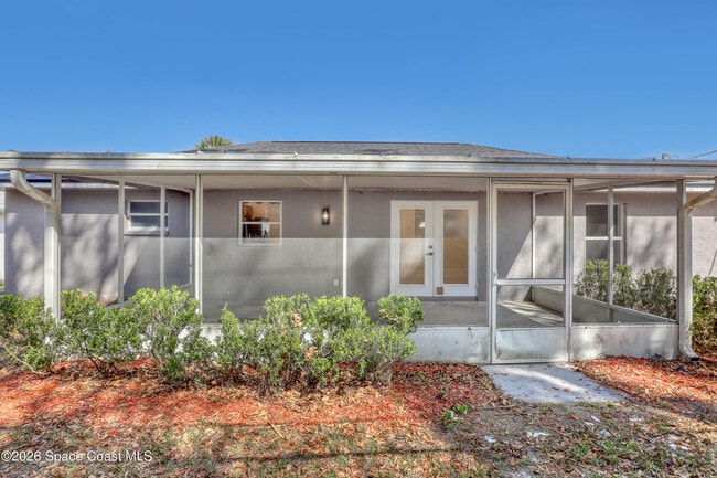 Building Photo - 4165 Eola Ave