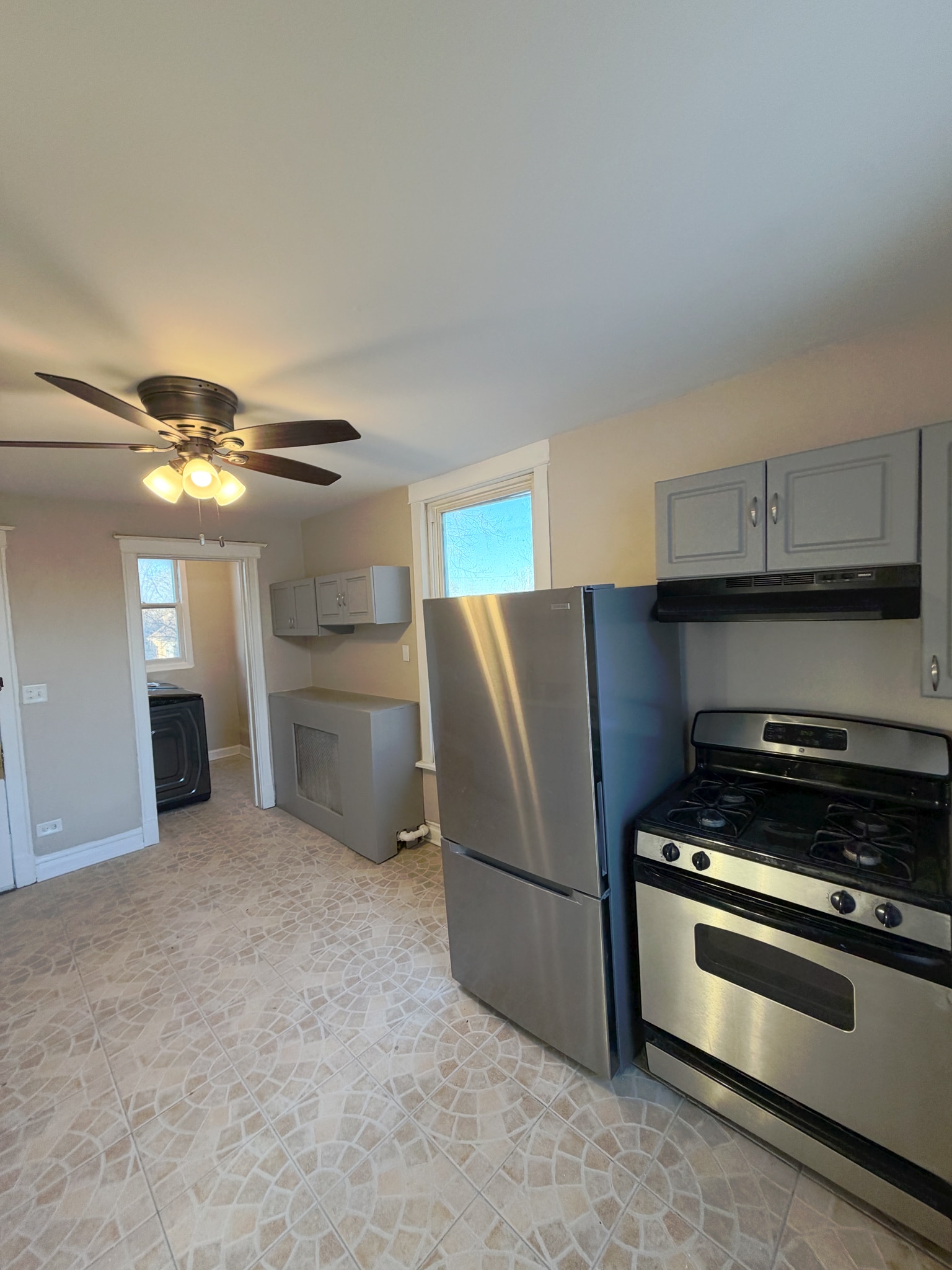 Kitchen - 1244 W 97th Pl