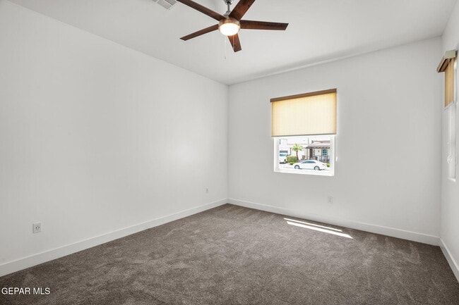 Building Photo - 11337 Ardelle Ave