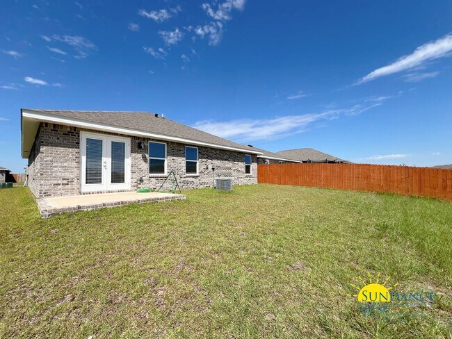 Building Photo - 4621 Naval Ct