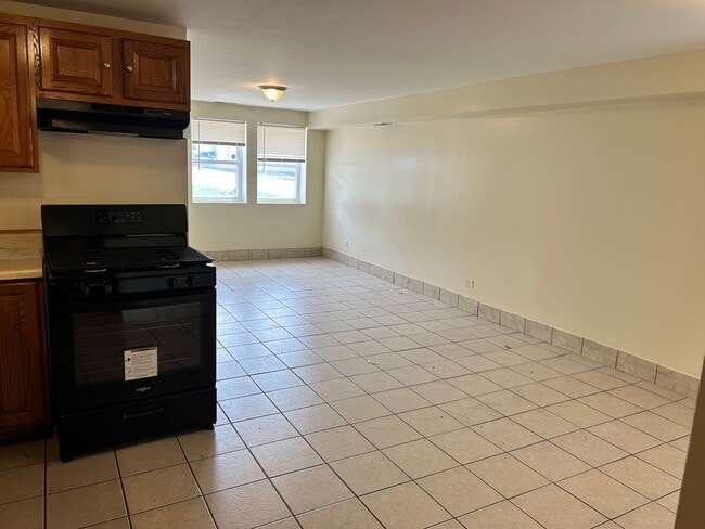Building Photo - 1838 50th Ct