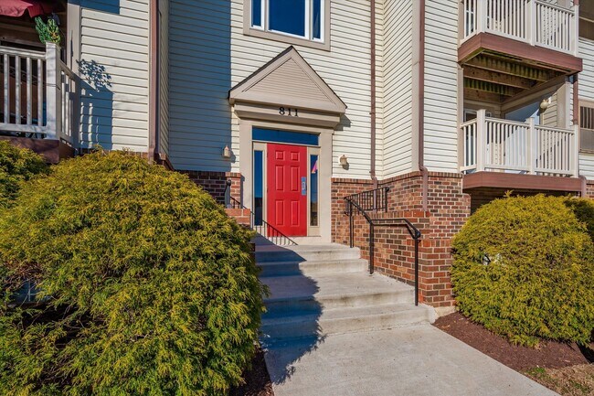 Building Photo - Affordable Condo in Frederick, MD