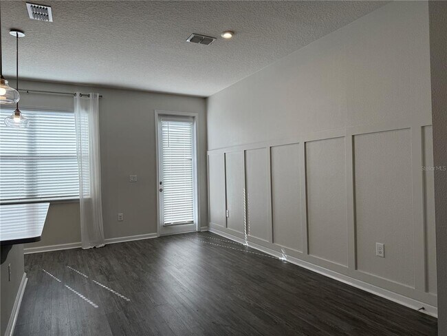 Building Photo - 6349 Glory Bower Dr