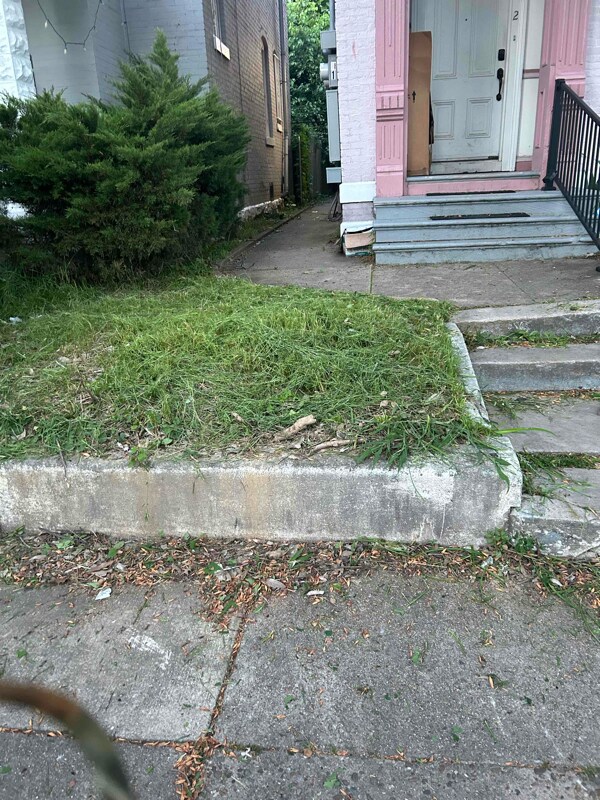 Primary Photo - 1033 S Brook St
