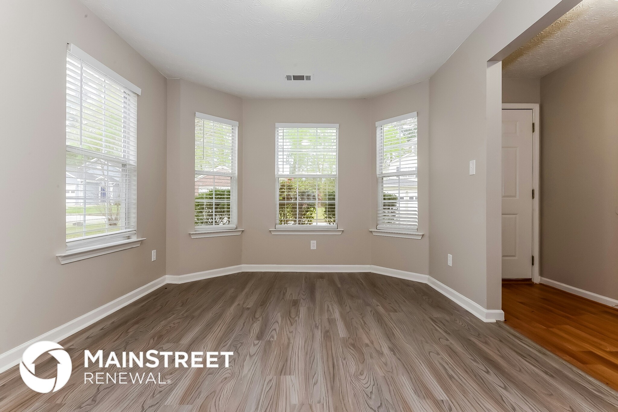 Building Photo - 4588 Latchwood Dr