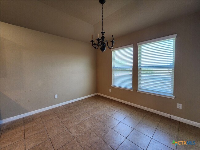 Building Photo - 2599 Diamondback Trail