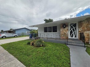 Building Photo - 799 NW 107th St