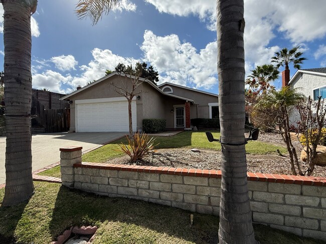 Building Photo - Cozy Ranch Style Home in Oceanside Hills