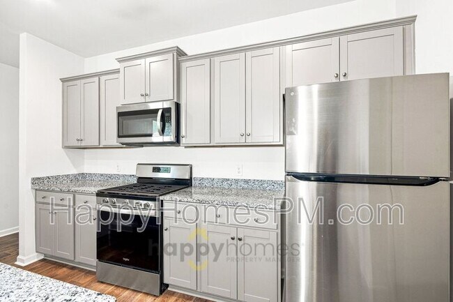 Building Photo - 644 Ladywood Dr