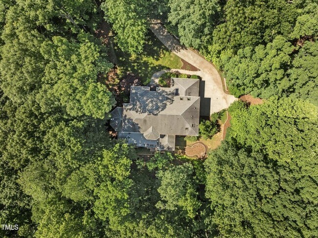 Building Photo - 6016 Glenthorne Dr