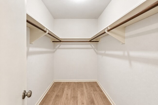 Building Photo - 11810 Rowood Dr