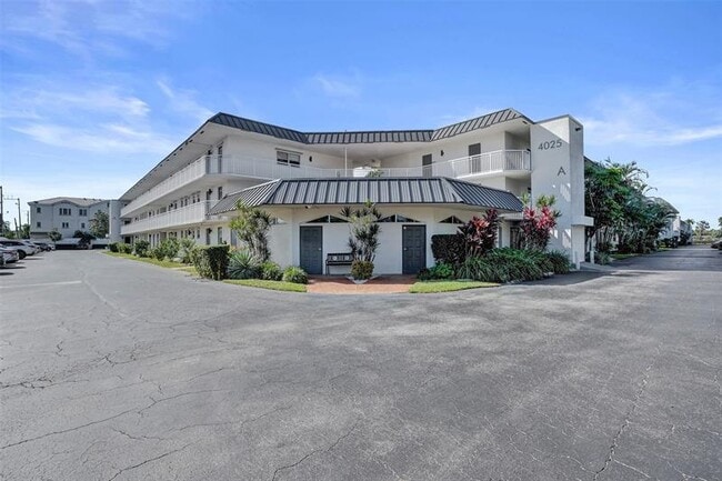 Building Photo - 4025 N Federal Hwy