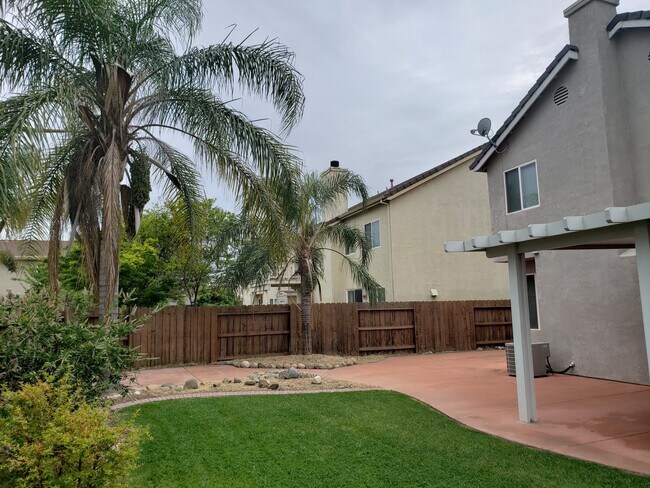 Building Photo - 2024 Natchez Way