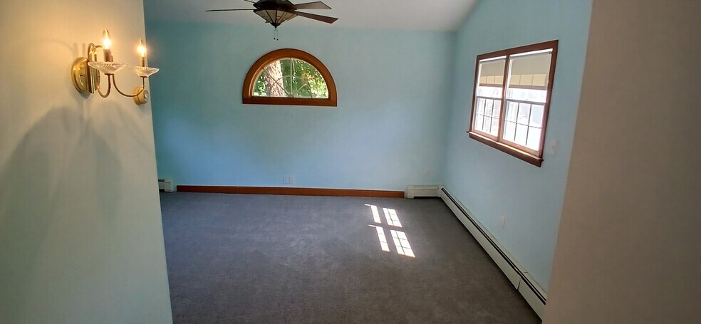Bedroom - 2nd Floor - 57 Brook St