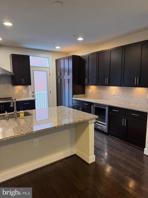 Building Photo - 2505 Main Line Blvd