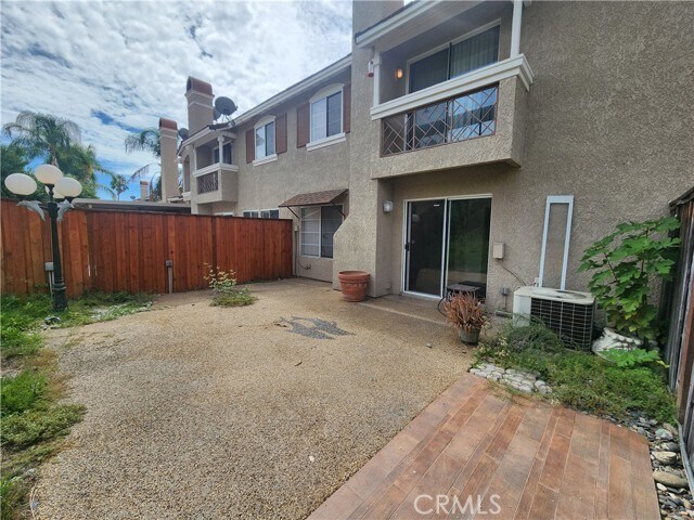 Building Photo - 7613 Haven Ave