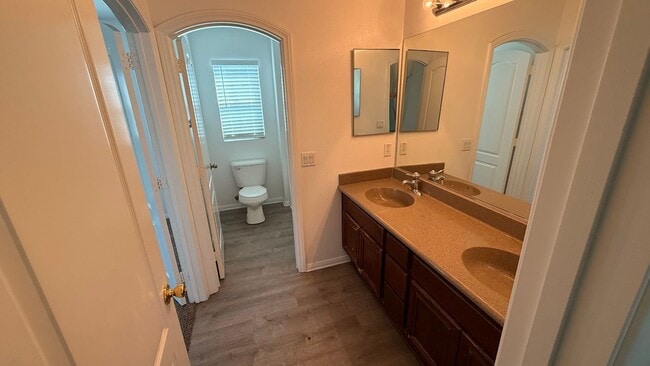 Building Photo - 1410 Butterfly Ct