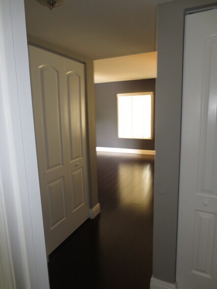 Building Photo - 2405 NW 33rd St