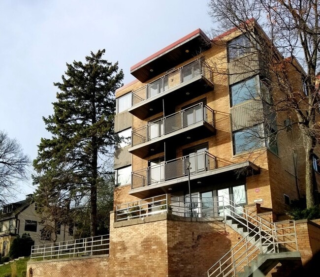 Building Photo - Beautiful Apartment with Gas fireplace on Lake Harriet