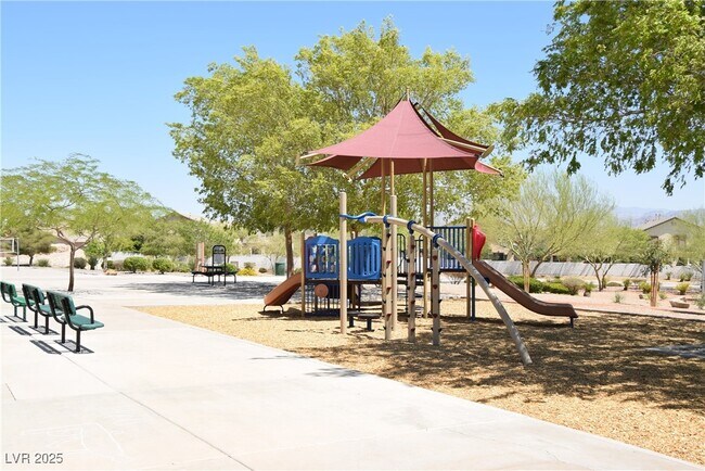 Building Photo - 8148 Finch Feather St