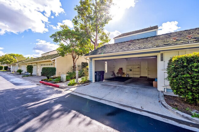 Building Photo - 620 Holbrook Ct