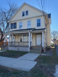 Building Photo - 70 Ford Pl