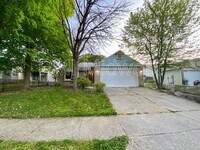 Building Photo - 1542 Creekside Ln