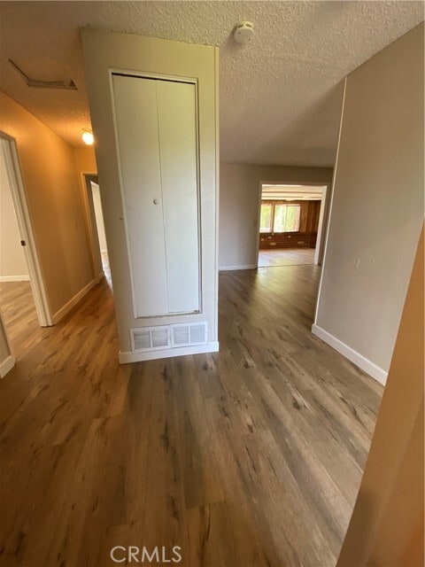 Building Photo - 209 E Wilson Ave