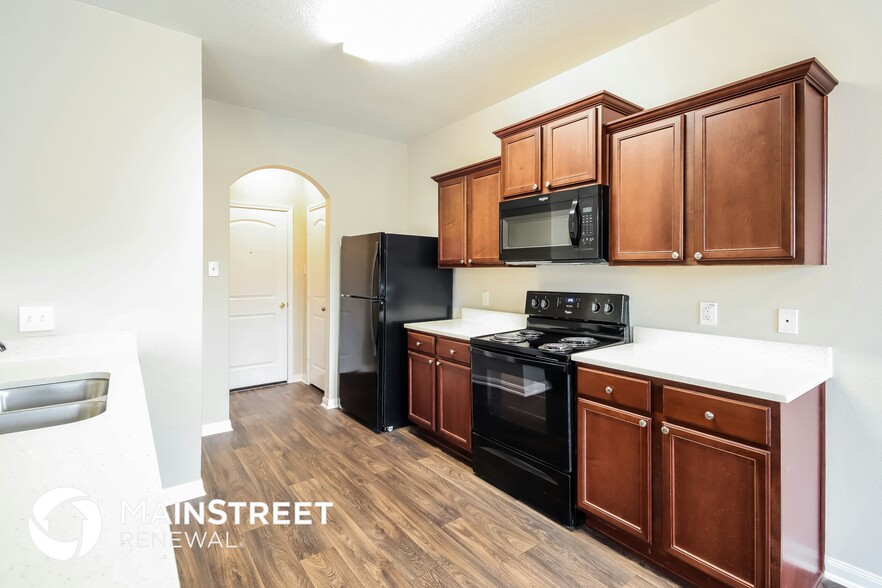 Building Photo - 24099 Wilde Dr