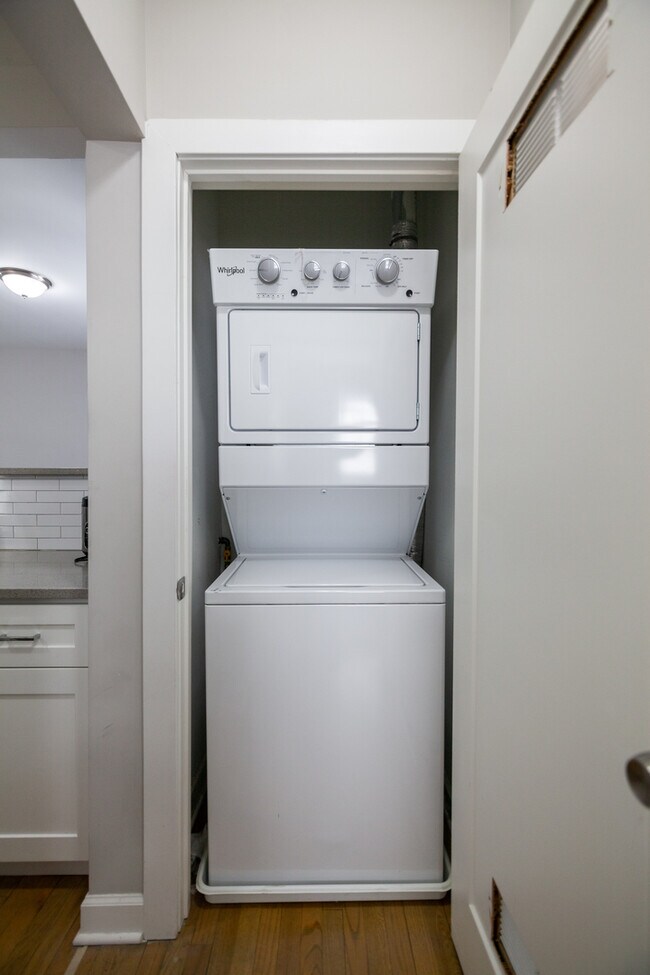 Building Photo - 3650 W Eddy St