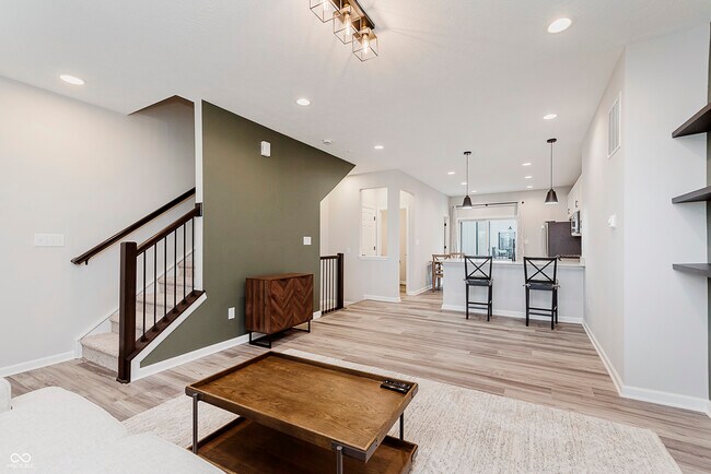 Building Photo - 4321 Barrel Ln