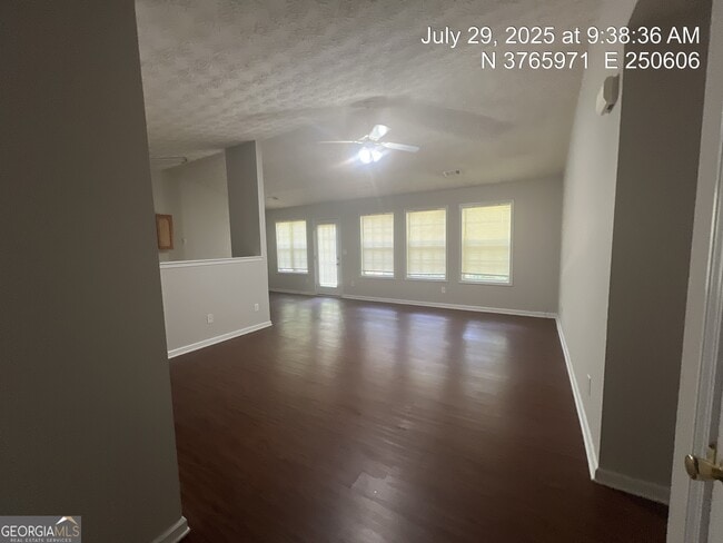 Building Photo - 413 Shenandoah Ct