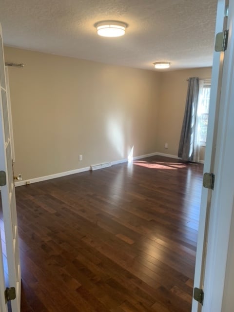 Building Photo - 5567 Crow Creek Rd