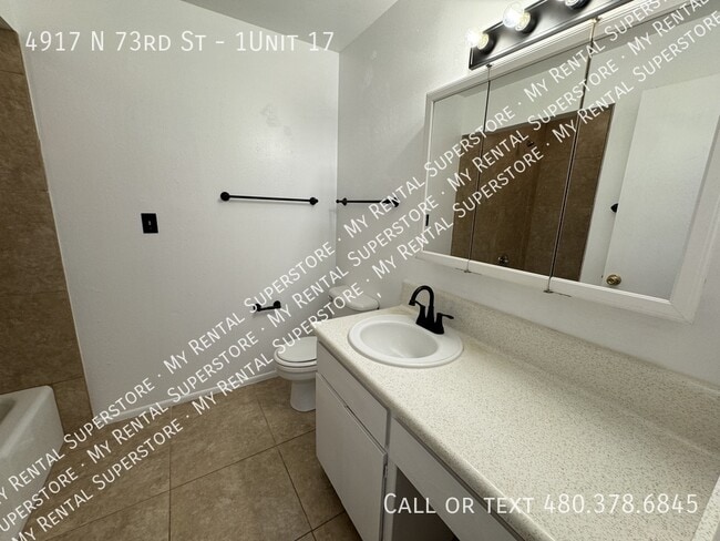 Building Photo - 4917 N 73rd St