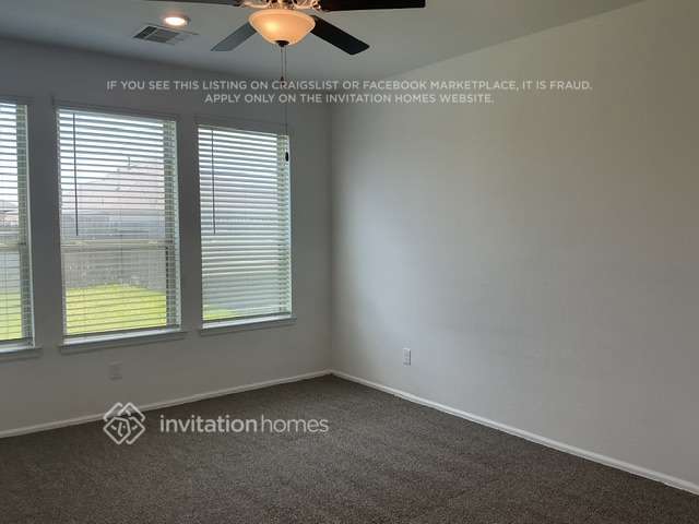 Building Photo - 753 Ridgewood Lk Dr