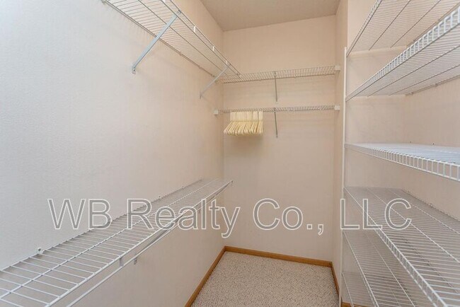 Building Photo - 7725 Wistful Vista Dr