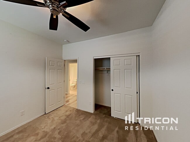Building Photo - 18084 W Tina Ln