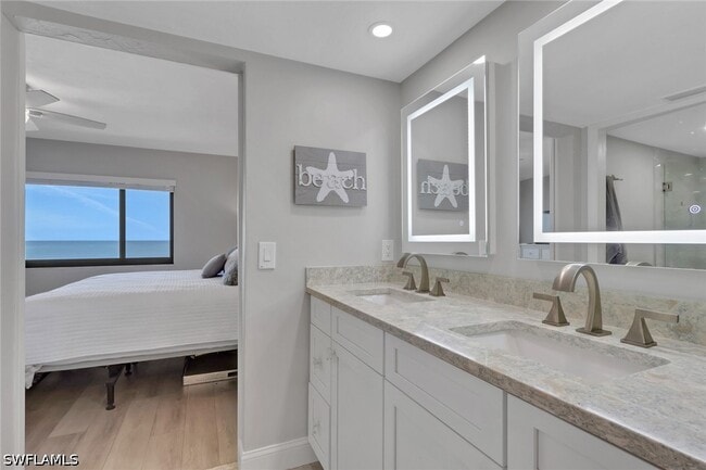 Building Photo - 10475 Gulf Shore Dr