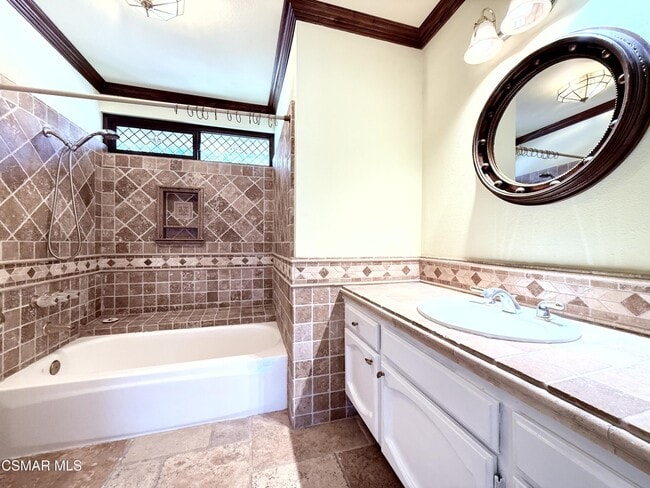 Building Photo - 29608 Lazy Oak Pl