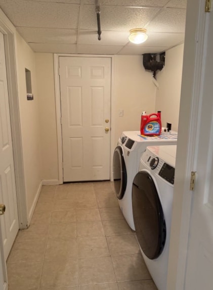 Building Photo - 72 Grassland St