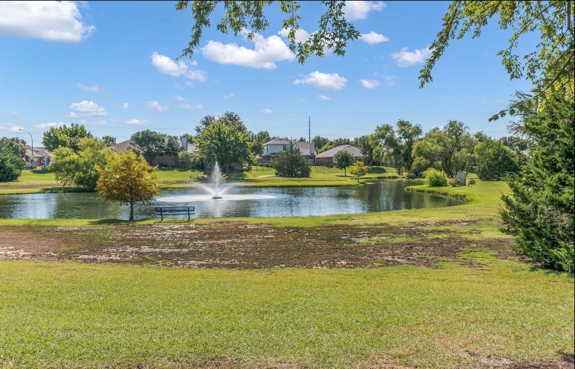Building Photo - 11705 Pinyon Pine Dr
