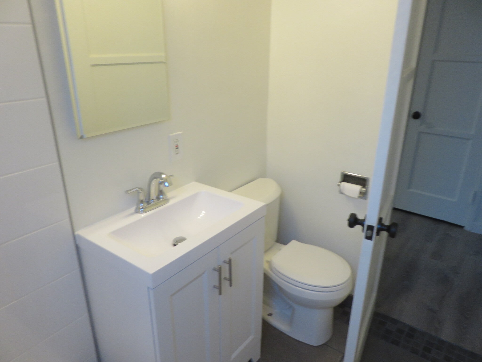 Building Photo - 508 Allen Ave