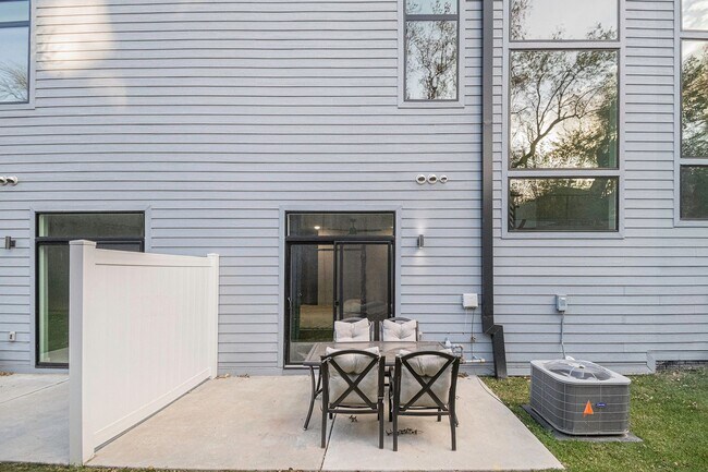 Building Photo - -Live Bold at The Ten – Modern 3BR / 2.5BA Townhome + Elevator