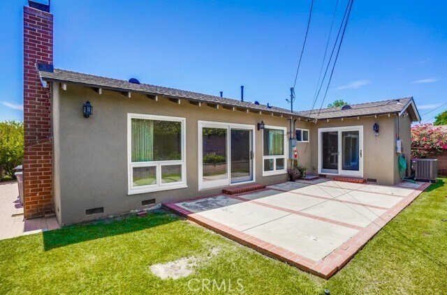 Building Photo - 3117 Sonoma St