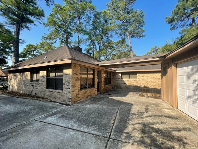 Building Photo - 3510 Rolling Terrace Dr